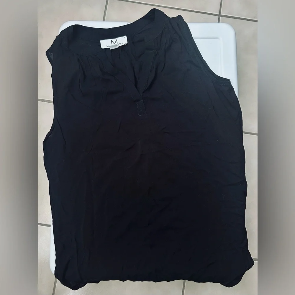 NWOT Magaschoni Black Sleeveless Top